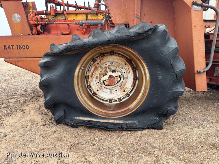 image for item EW4426 Minneapolis Moline A4T-1600 4WD tractor