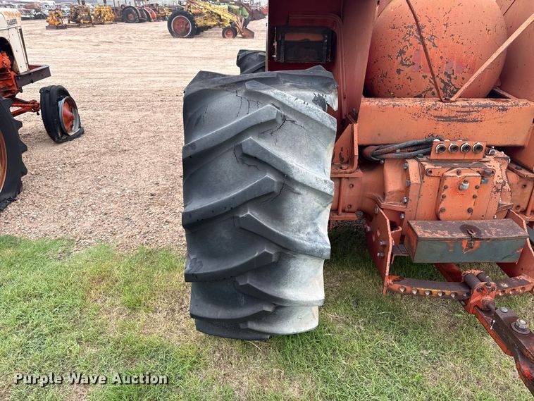 image for item EW4426 Minneapolis Moline A4T-1600 4WD tractor