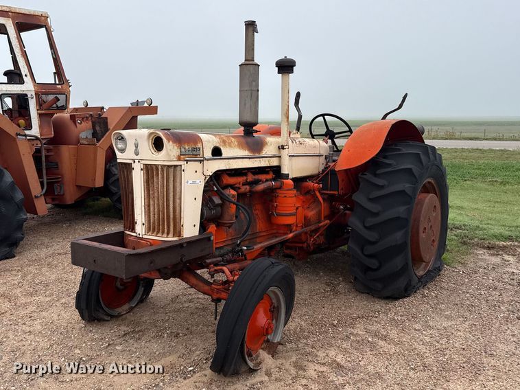 1959 Case 900-B tractor