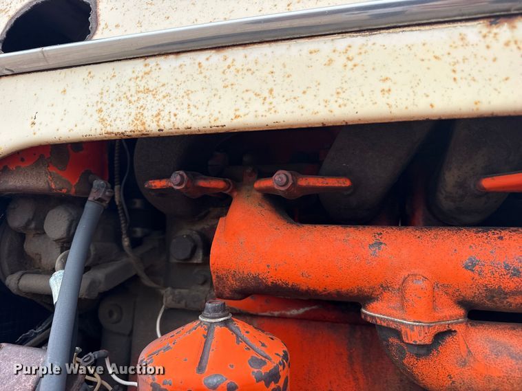 image for item EW4427 1959 Case 900-B tractor