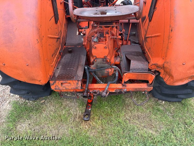 image for item EW4427 1959 Case 900-B tractor