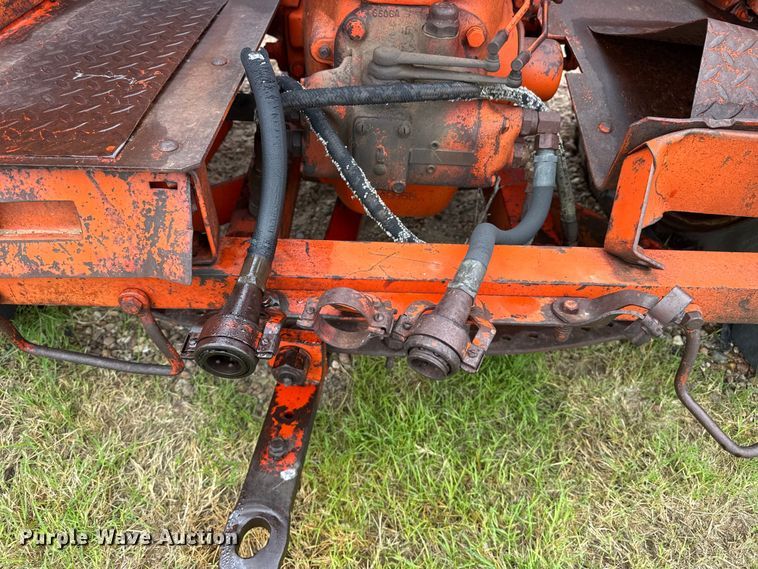 image for item EW4427 1959 Case 900-B tractor