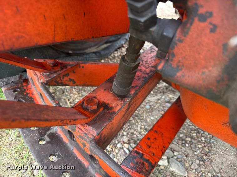 image for item EW4427 1959 Case 900-B tractor