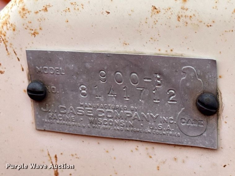 image for item EW4427 1959 Case 900-B tractor