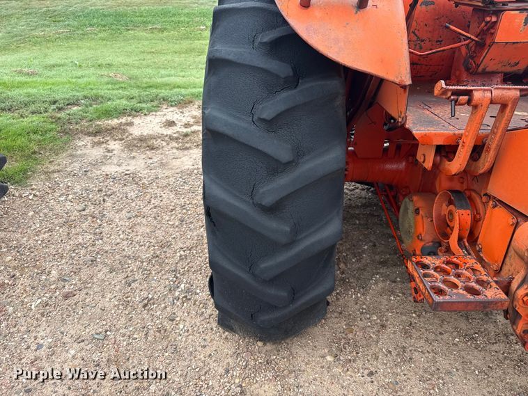 image for item EW4428 1962 Case 940 tractor