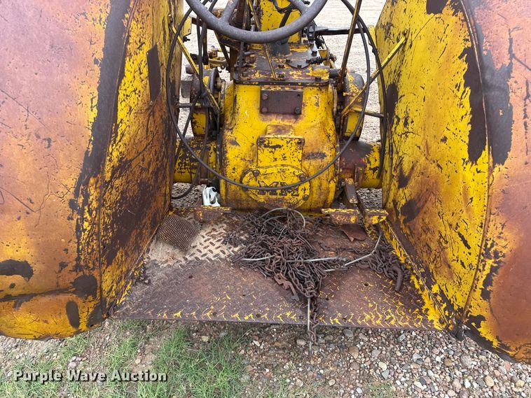 image for item EW4430 Minneapolis Moline UTS tractor