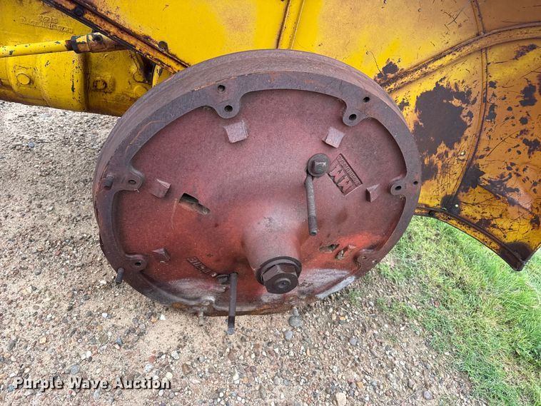 image for item EW4430 Minneapolis Moline UTS tractor