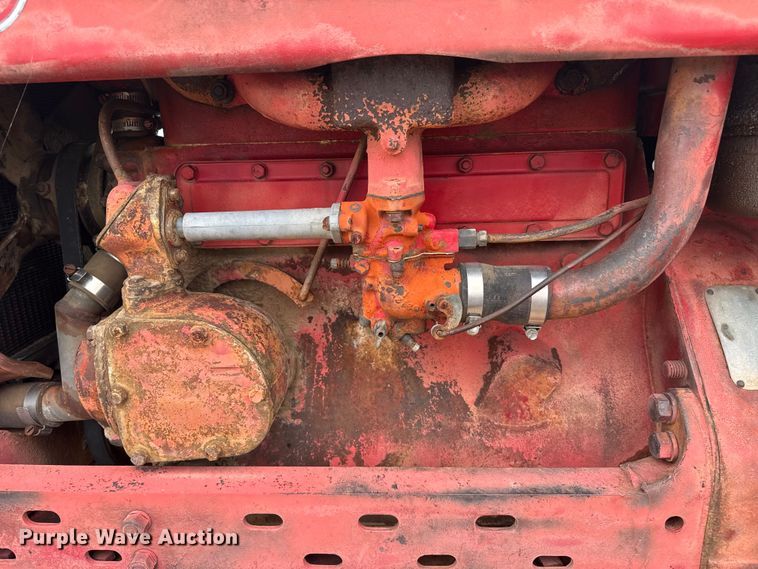 image for item EW4432 McCormick Farmall H tractor