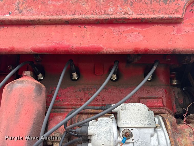 image for item EW4432 McCormick Farmall H tractor