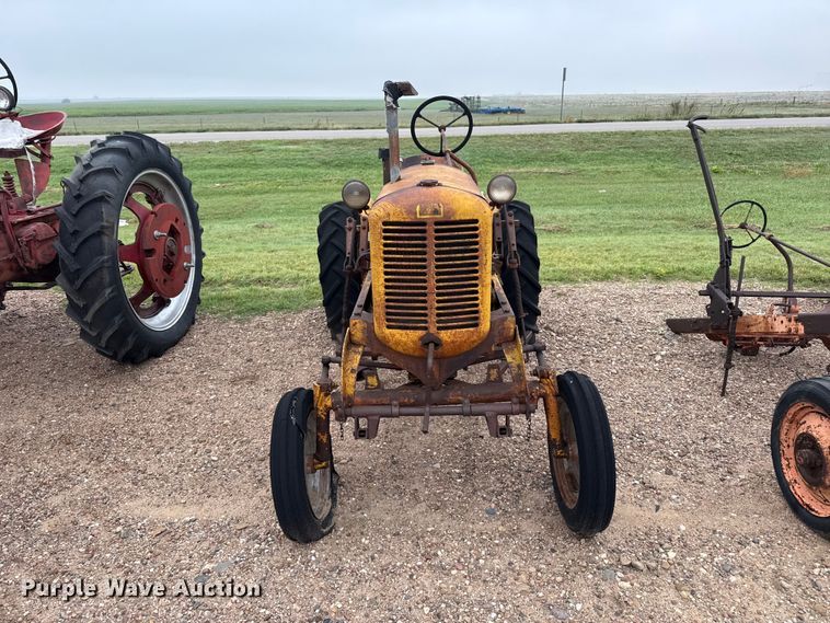 image for item EW4433 B.F. Avery A tractor