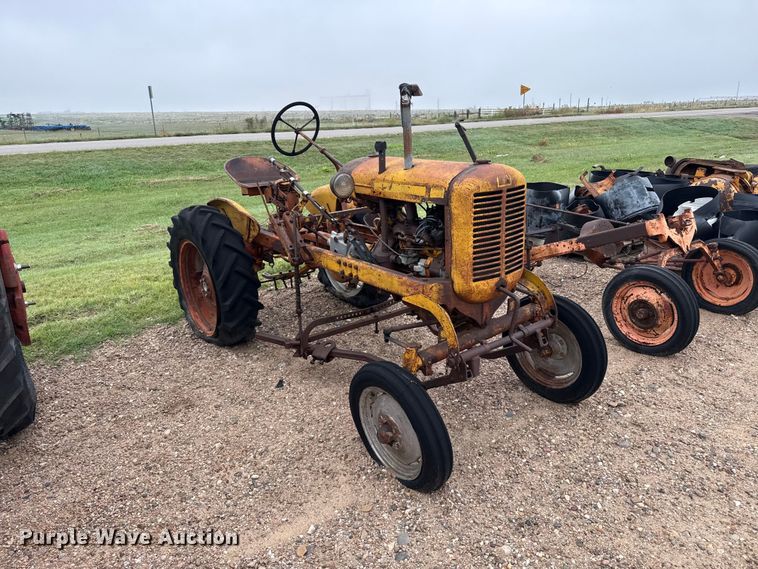 image for item EW4433 B.F. Avery A tractor