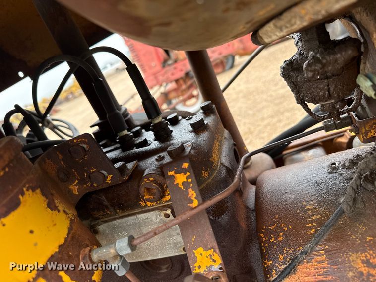 image for item EW4433 B.F. Avery A tractor