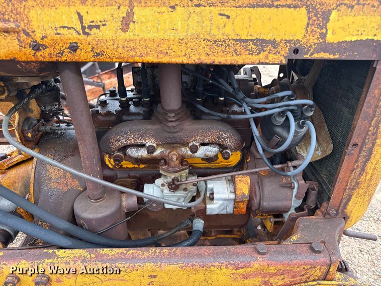 image for item EW4433 B.F. Avery A tractor