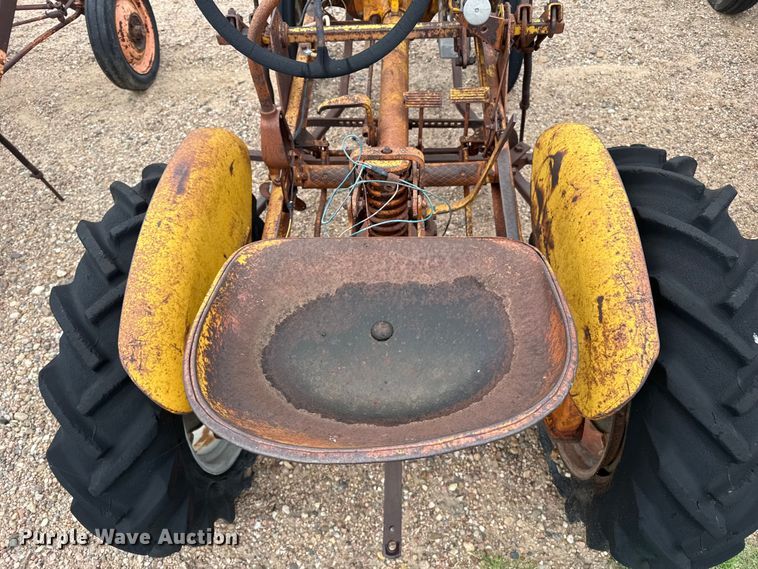 image for item EW4433 B.F. Avery A tractor