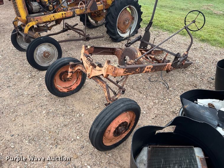 image for item EW4433 B.F. Avery A tractor