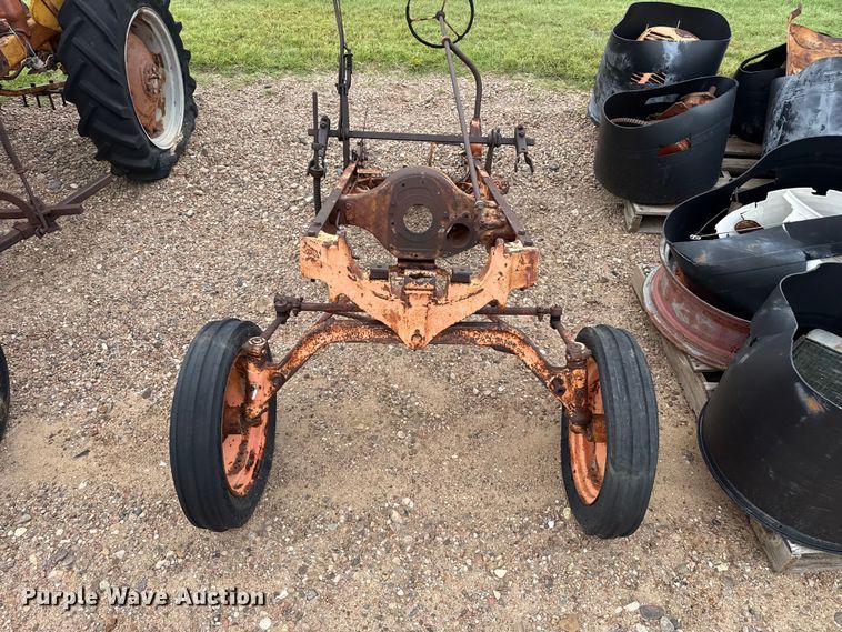 image for item EW4433 B.F. Avery A tractor