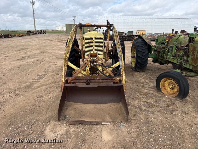 image for item EW4434 Minneapolis Moline UTU tractor