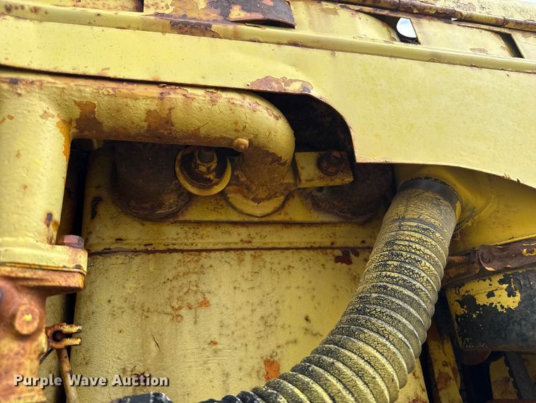image for item EW4434 Minneapolis Moline UTU tractor