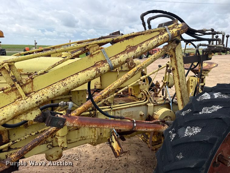 image for item EW4434 Minneapolis Moline UTU tractor