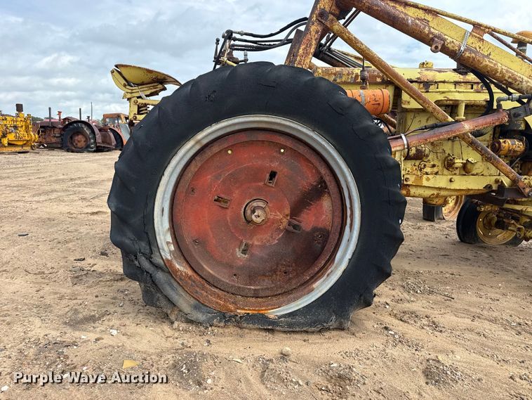 image for item EW4434 Minneapolis Moline UTU tractor