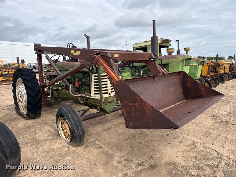 image for item EW4436 Oliver Row Crop 88 tractor