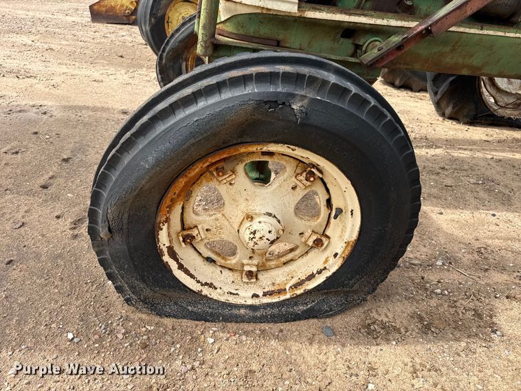 image for item EW4436 Oliver Row Crop 88 tractor