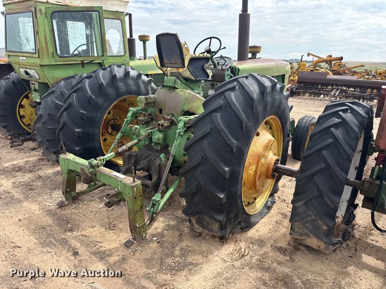 image for item EW4437 John Deere T313R tractor