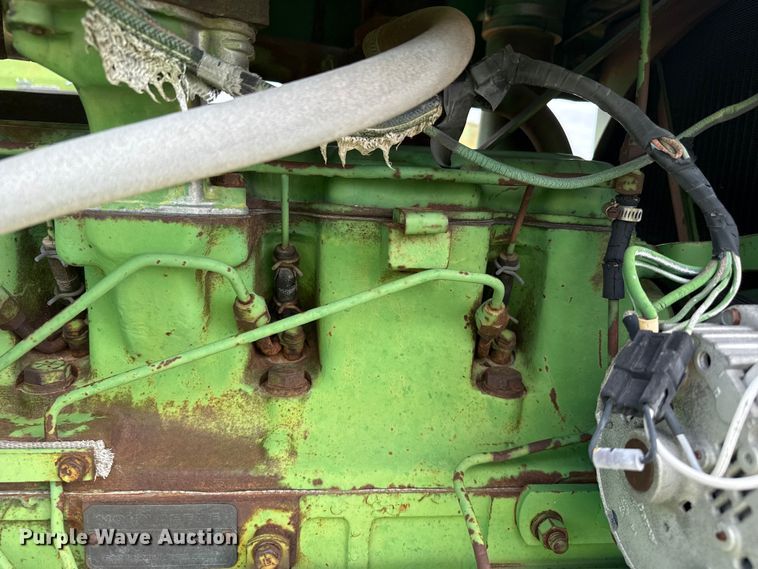 image for item EW4437 John Deere T313R tractor