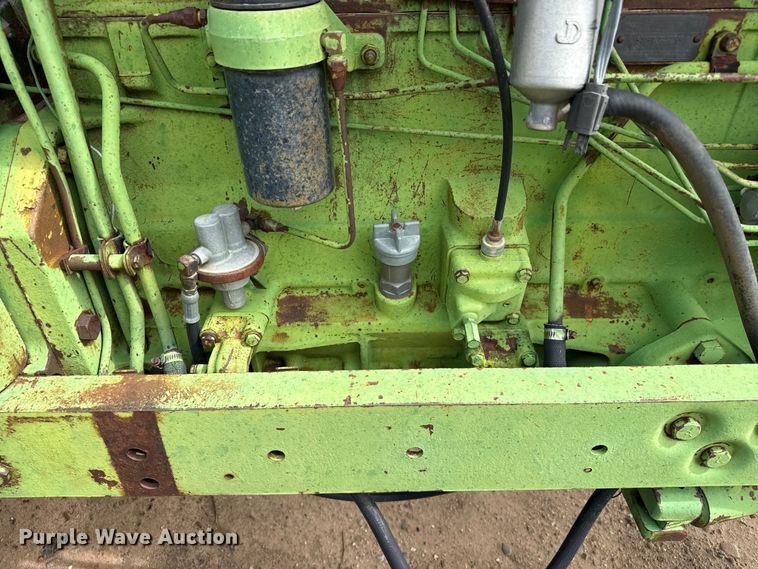 image for item EW4437 John Deere T313R tractor