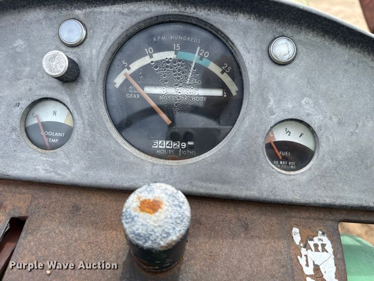 image for item EW4437 John Deere T313R tractor