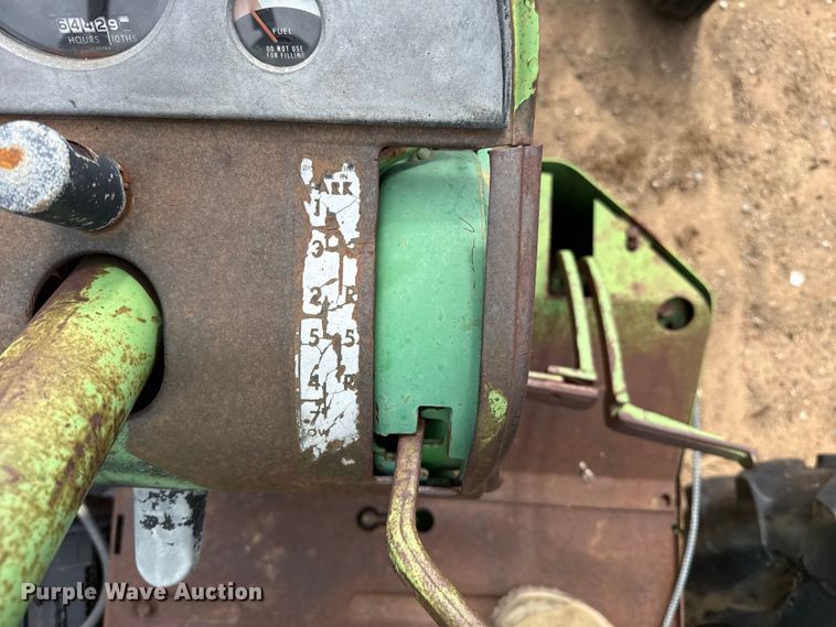 image for item EW4437 John Deere T313R tractor