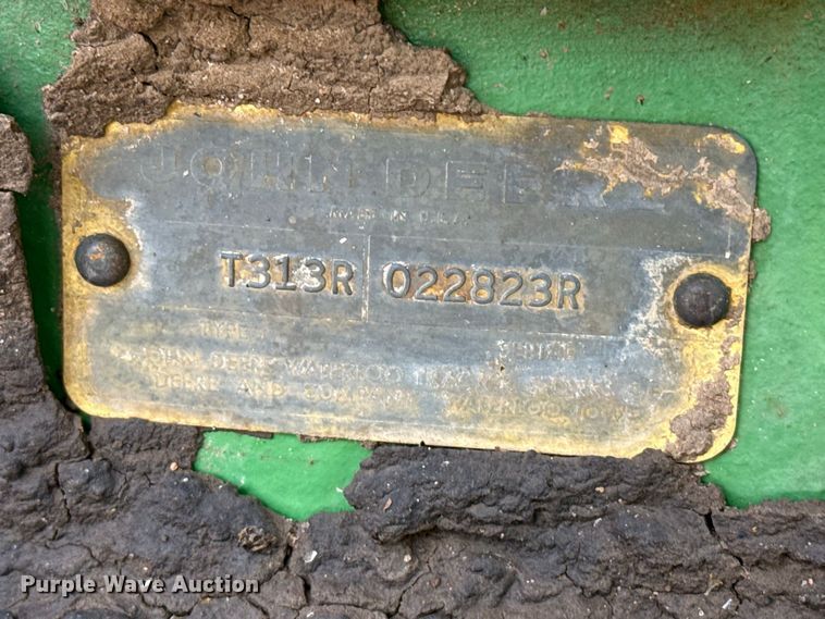 image for item EW4437 John Deere T313R tractor