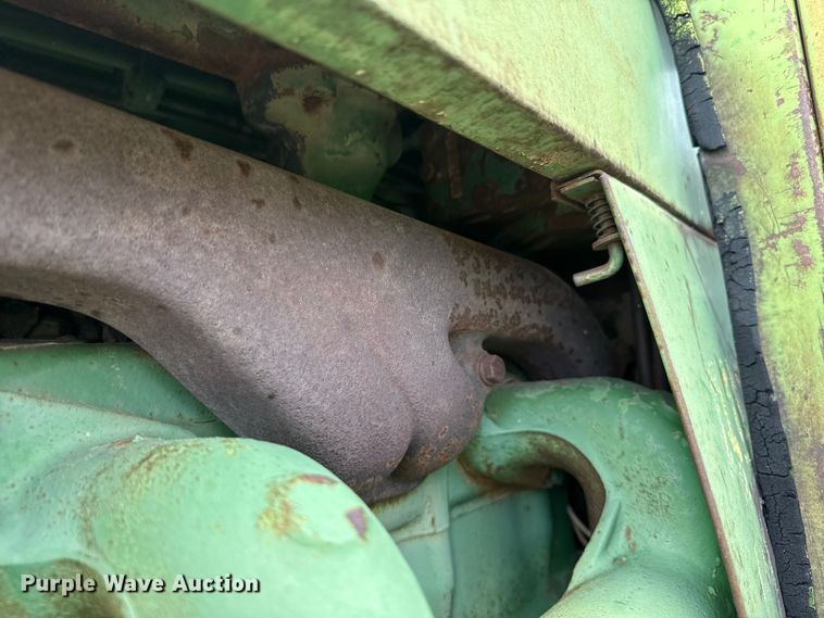 image for item EW4438 1962 John Deere 4010 tractor