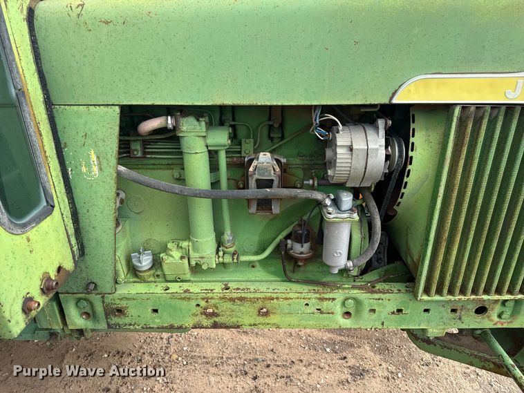 image for item EW4438 1962 John Deere 4010 tractor