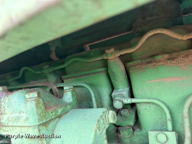 image for item EW4438 1962 John Deere 4010 tractor