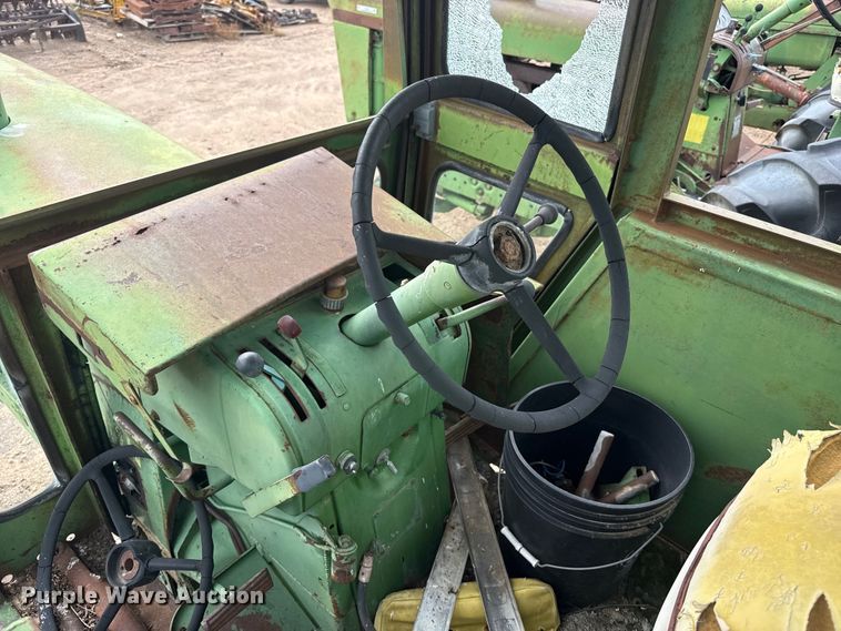 image for item EW4438 1962 John Deere 4010 tractor