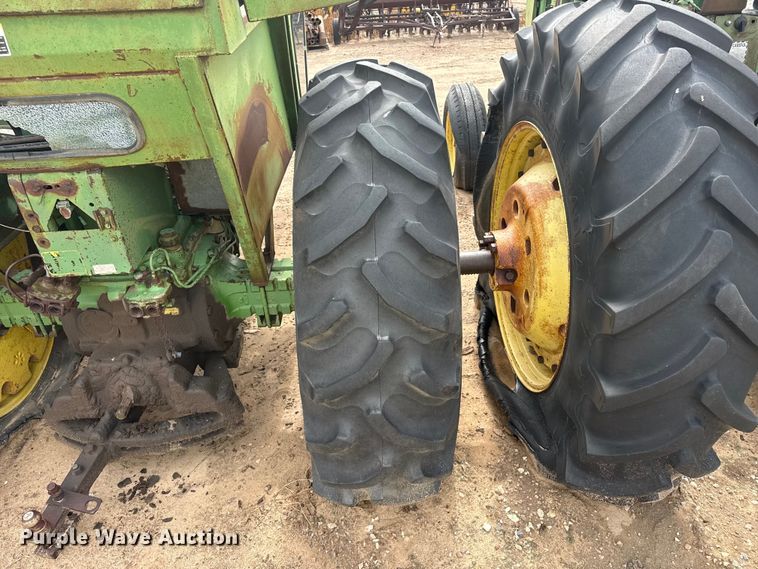 image for item EW4438 1962 John Deere 4010 tractor