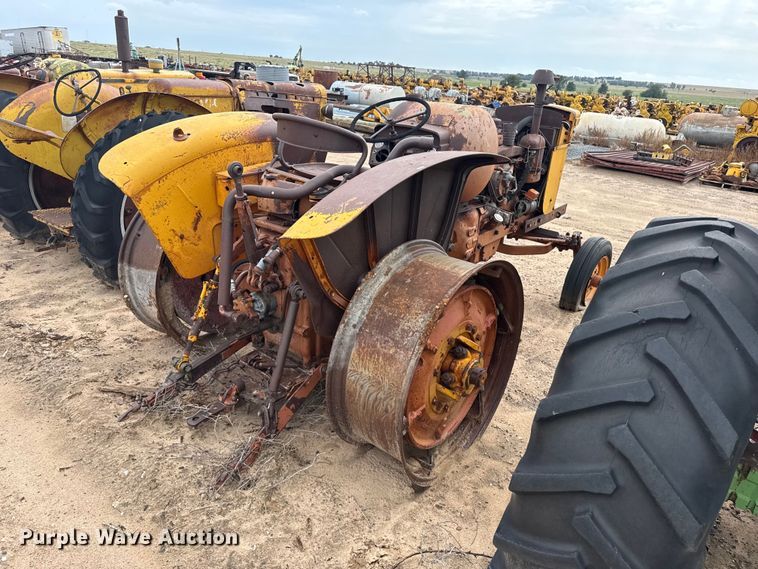 image for item EW4439 Minneapolis Moline M5 tractor
