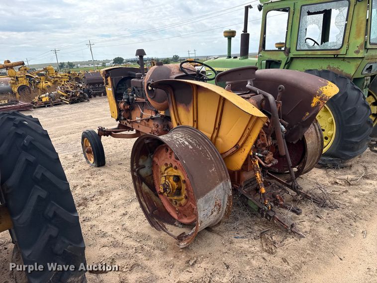 image for item EW4439 Minneapolis Moline M5 tractor