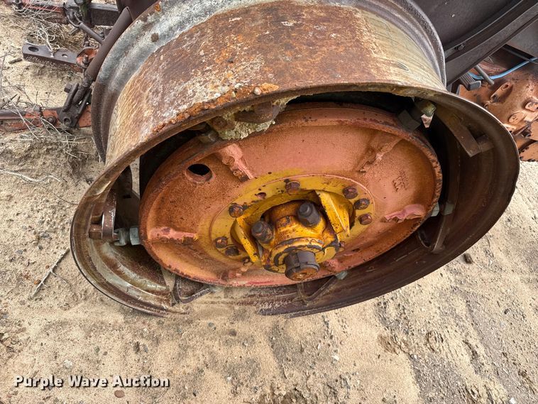 image for item EW4439 Minneapolis Moline M5 tractor