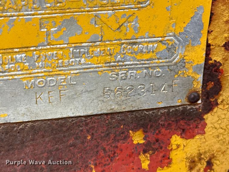 image for item EW4440 Minneapolis Moline UTS tractor