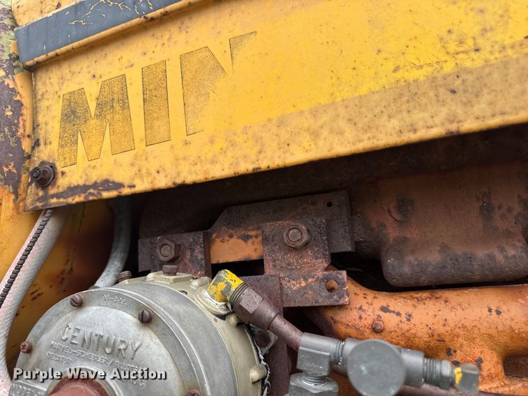 image for item EW4441 1964 Minneapolis Moline M602 tractor