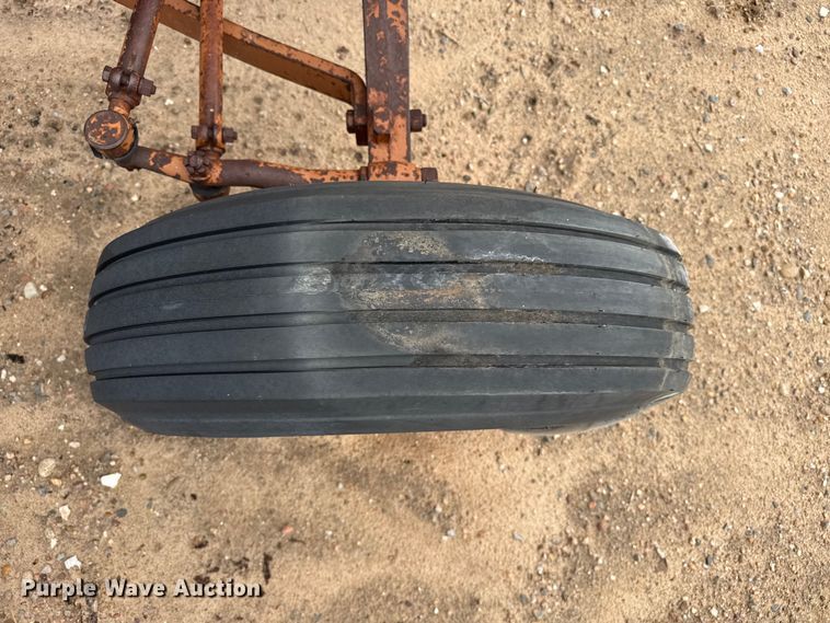 image for item EW4441 1964 Minneapolis Moline M602 tractor