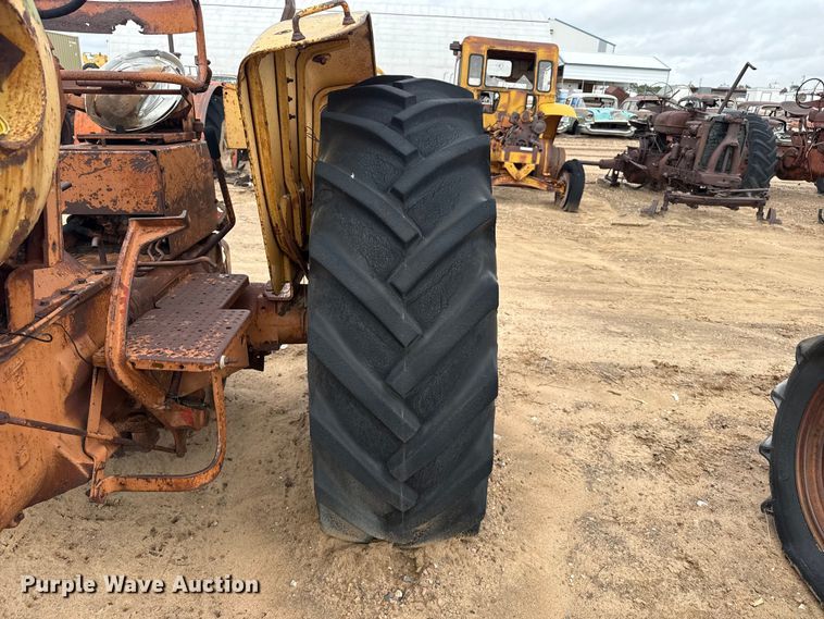 image for item EW4441 1964 Minneapolis Moline M602 tractor