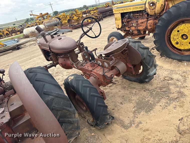 image for item EW4442 Farmall A tractor
