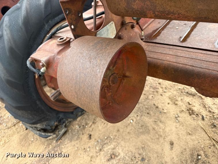 image for item EW4442 Farmall A tractor