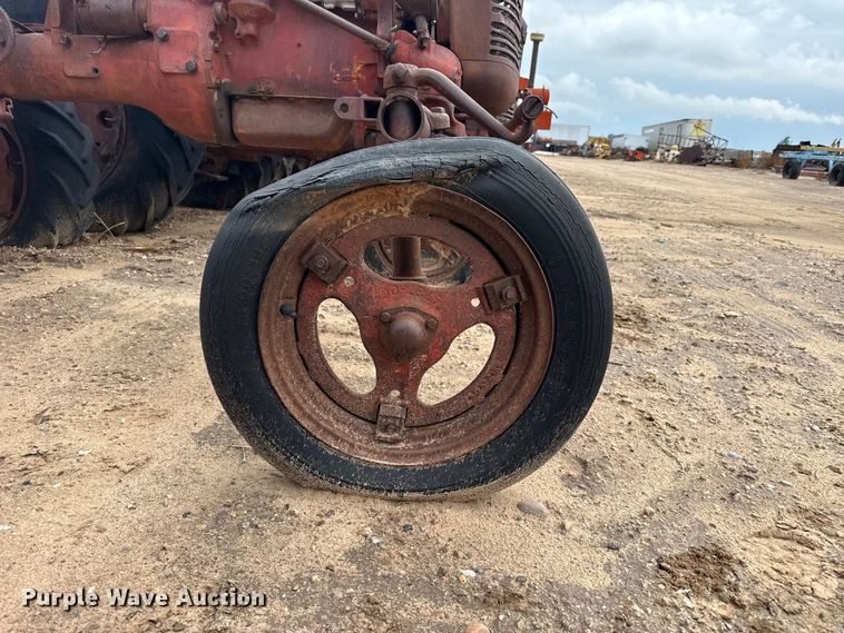image for item EW4442 Farmall A tractor