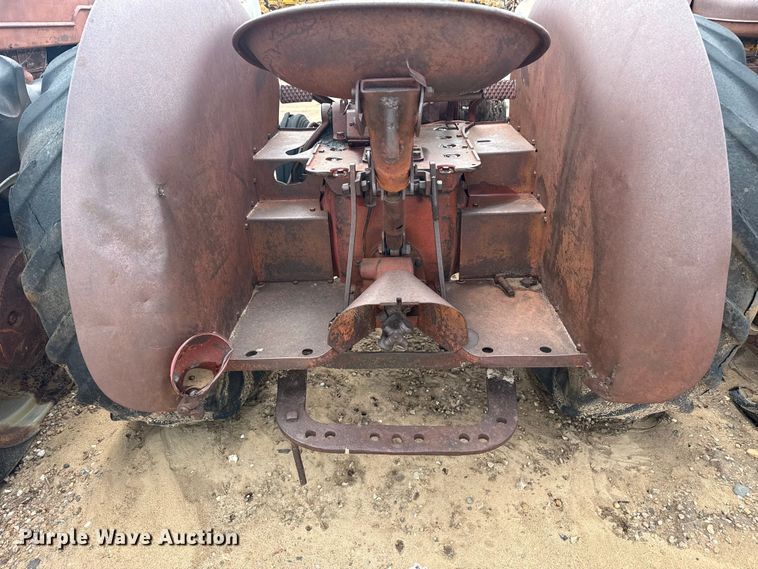 image for item EW4443 McCormick-Deering W-4 tractor