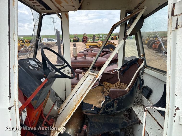 image for item EW4447 Minneapolis Moline A4T-1600 4WD tractor