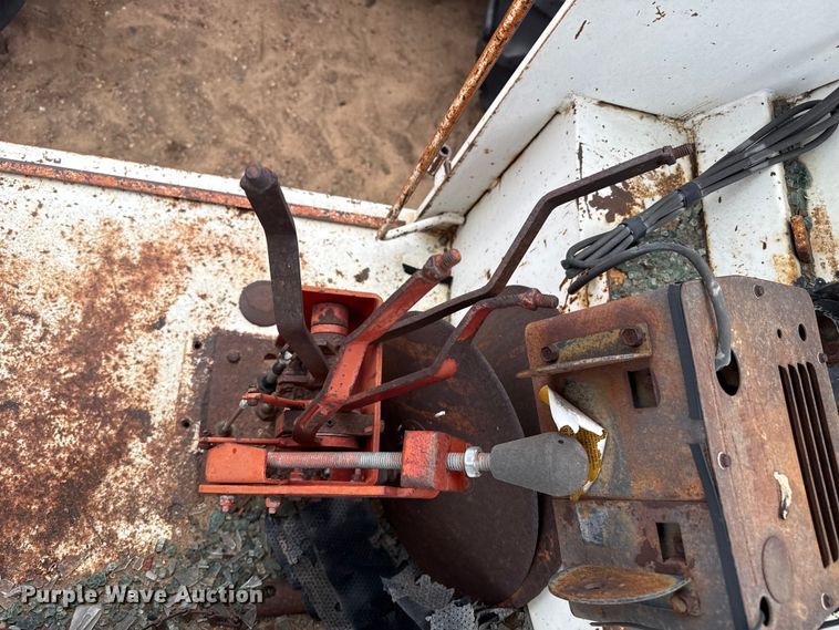 image for item EW4448 Minneapolis Moline A4T-1600 4WD tractor